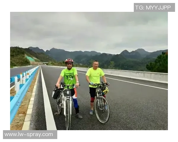 足球许峰的传奇之路与梦想追逐的故事分享